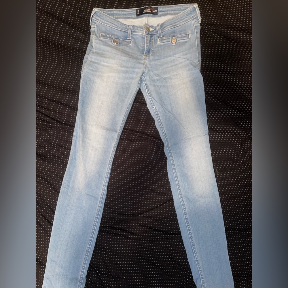 Hollister jeans